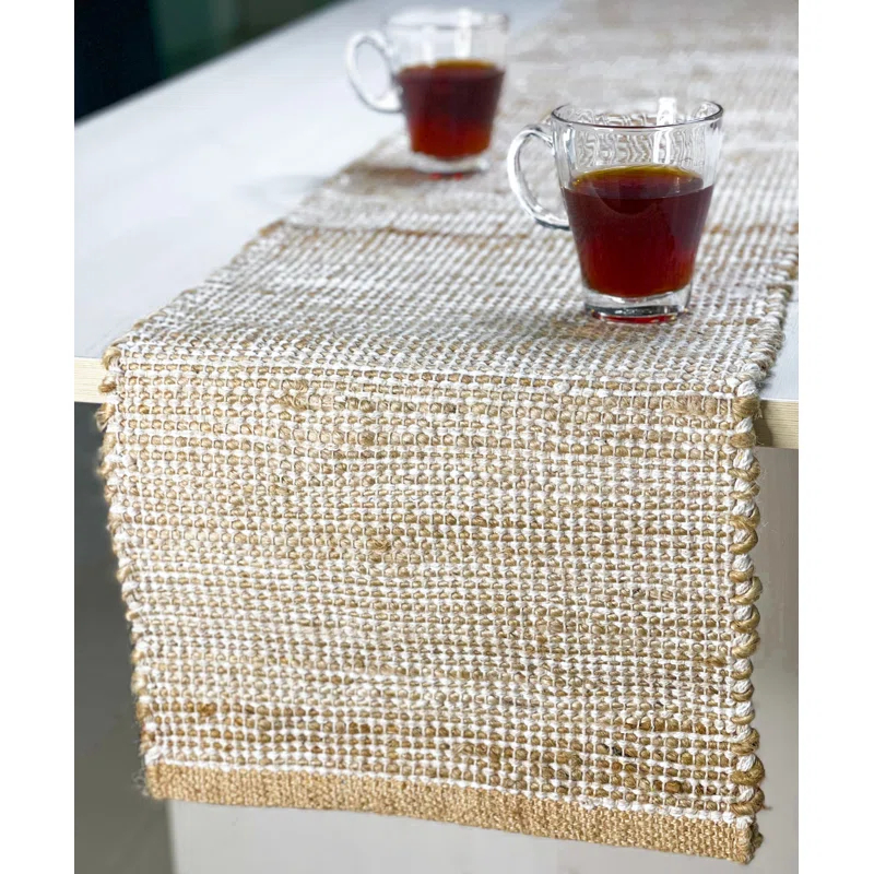 Highland Dunes Pearsall Gingham Table Runner