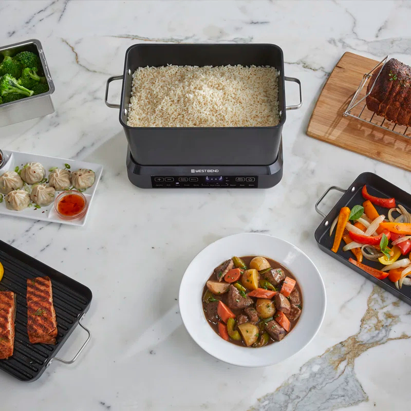 West Bend West Bend Versatility Cooker Plus, 6 Qt., In Black