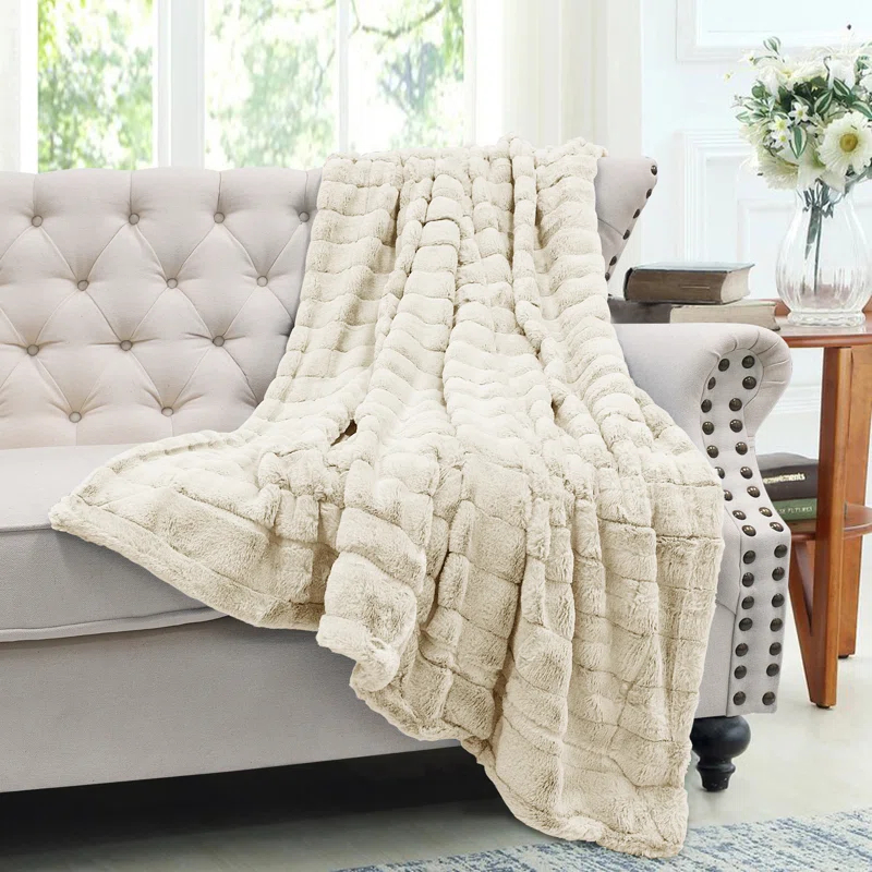 Home Soft Things Super Mink Throw Blanket