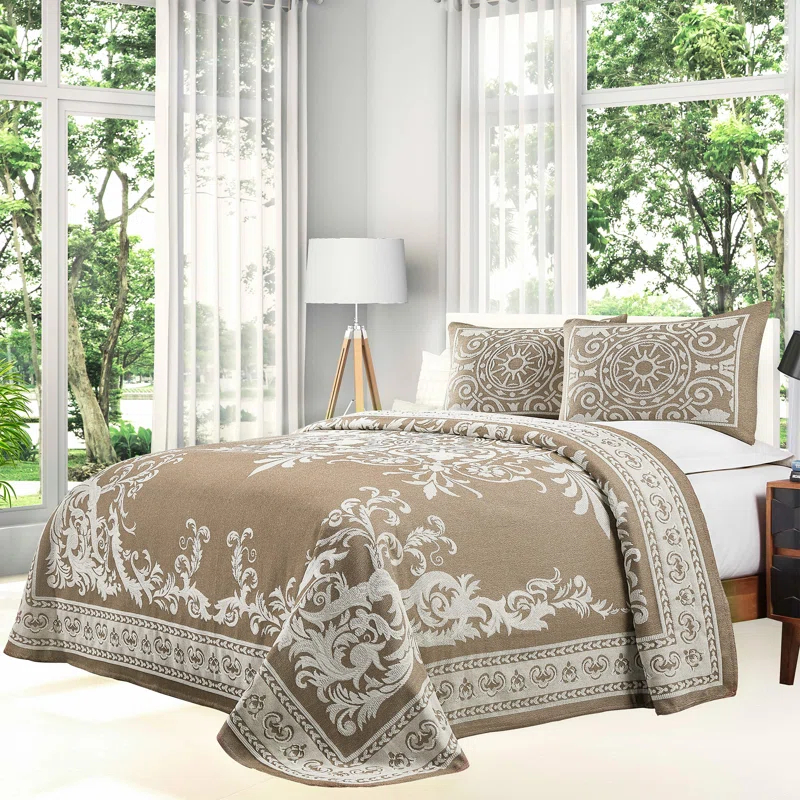 Superior Rio Lightweight Cotton Blend Woven Jacquard Traditional Medallion Bedspread/Coverlet Set