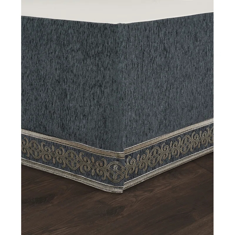 Ashley Comforter Set