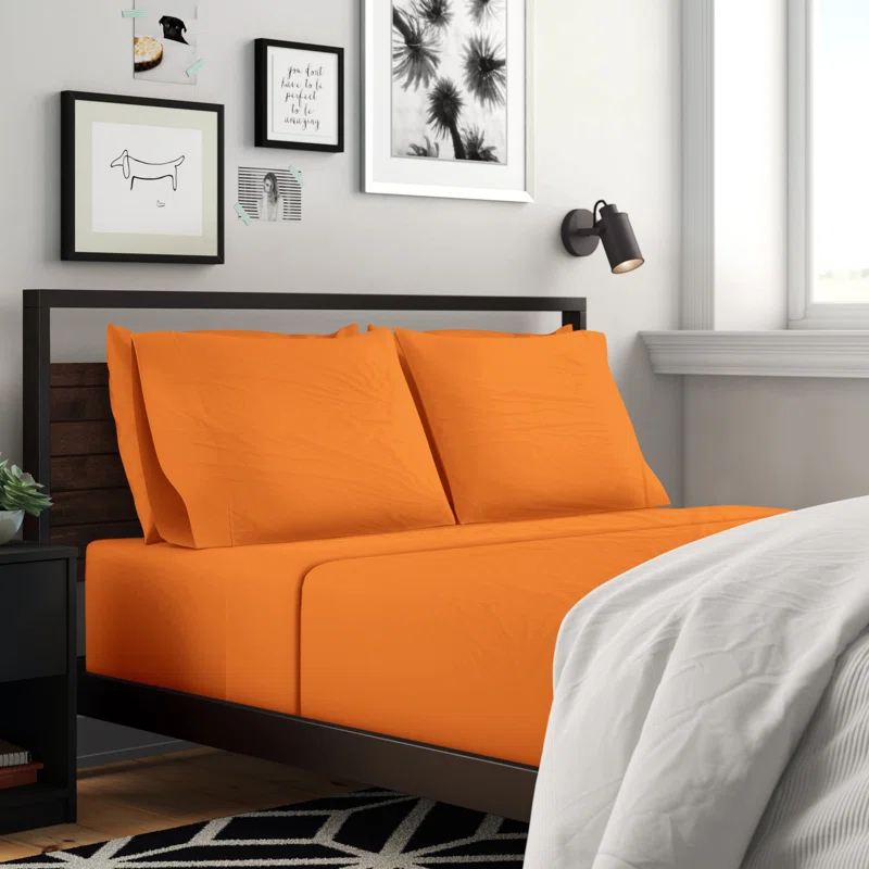 Superior Brushed Microfiber Breathable Wrinkle Resistant Sateen Sheet Set