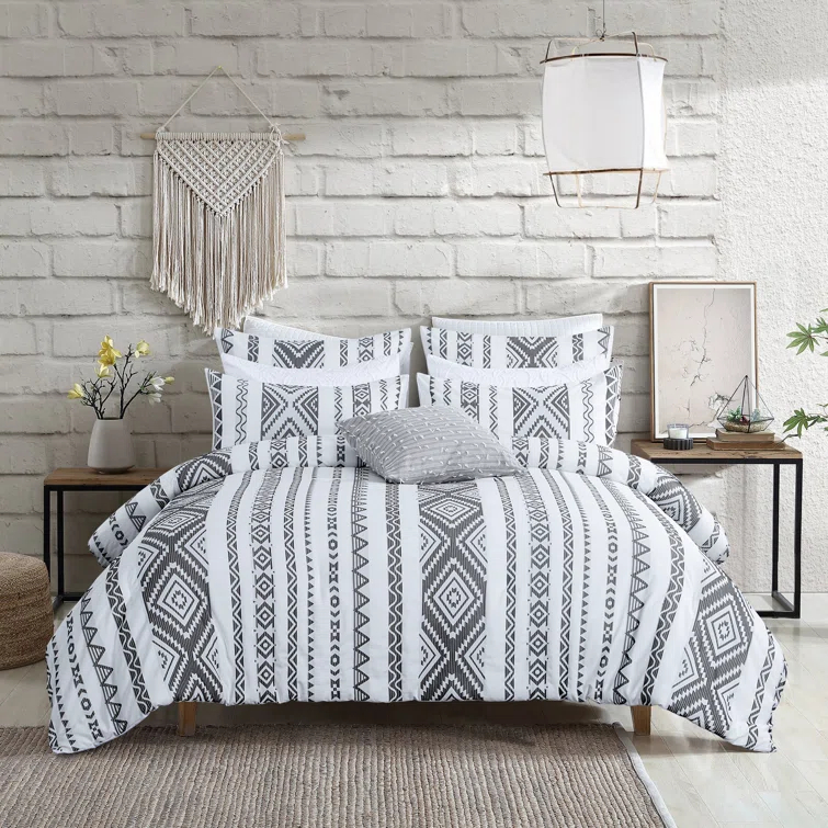 Aisbo Suniya Boho Microfiber Comforter Set