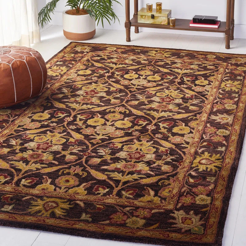 Safavieh Hand Tufted Wool Oriental Rug