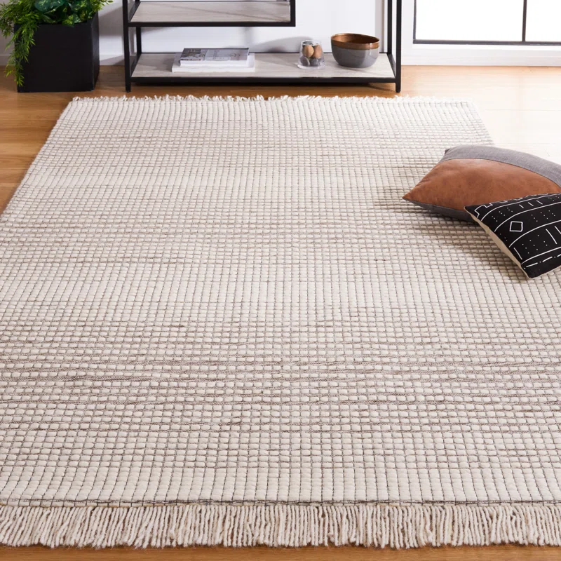 Safavieh Marbella Hand Woven Wool With Cotton Cloth Backing Striped Rug