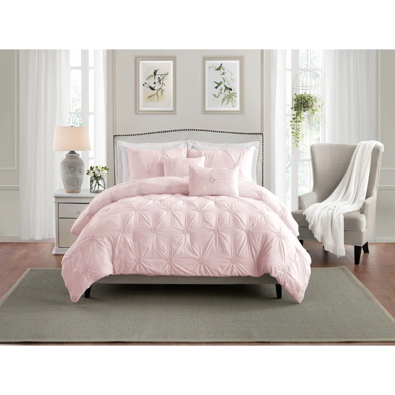 Swift Home Supreme Microfiber Floral Pintuck Microfiber 3-Piece Comforter Set
