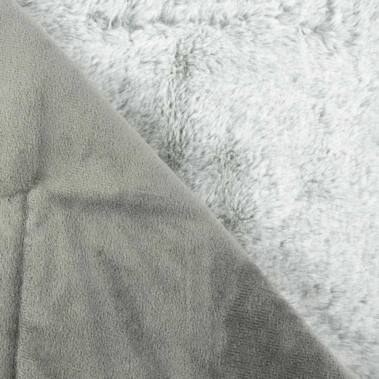 Arlee Cozy Waterproof Pet Throw