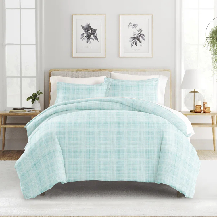 Aqua Plaid Microfiber Full/Queen Duvet Cover Set with Shams