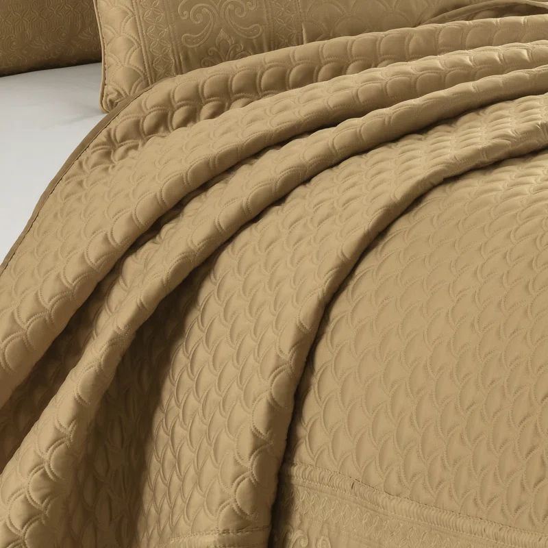Lincoln Coverlet