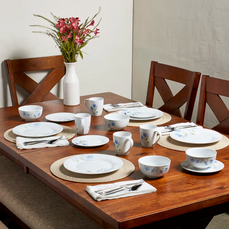 Tabletops Gallery Tabletops Gallery 16 piece Dinnerware Set Wildflower
