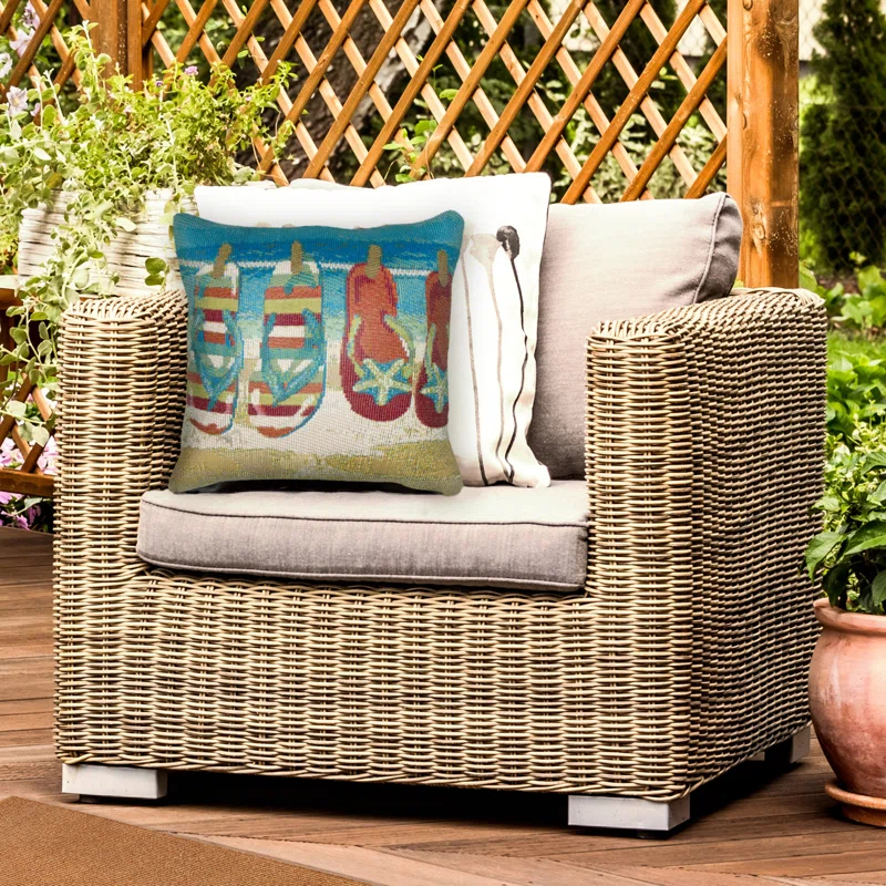 Liora Manne Marina No Decorative Addition Indoor/Outdoor Throw Pillow