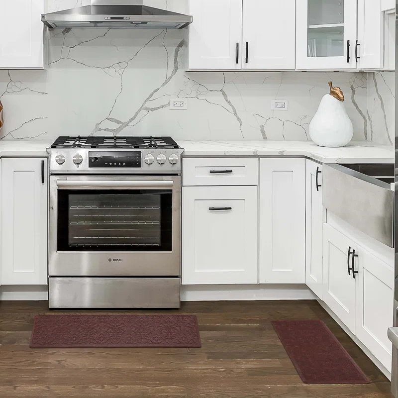 Chef Gear Embossed Soothing Comfort Anti-Fatigue Mat Set