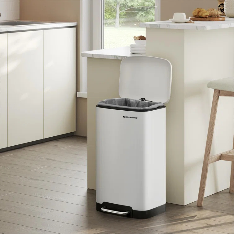 8 Gallon Trash Can with Lid, Garbage Can, Stainless Steel Small Waste Bin with Step Pedal and Inner Bucket, Soft Close, Kitchen