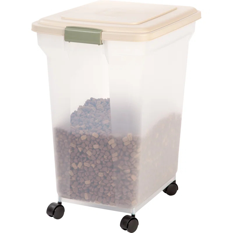 IRIS USA, Inc. Food Storage Container
