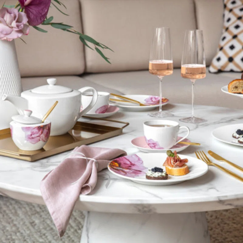 Villeroy & Boch Villeroy & Boch Rose Garden Premium Porcelain Dinner Plate in Rosé
