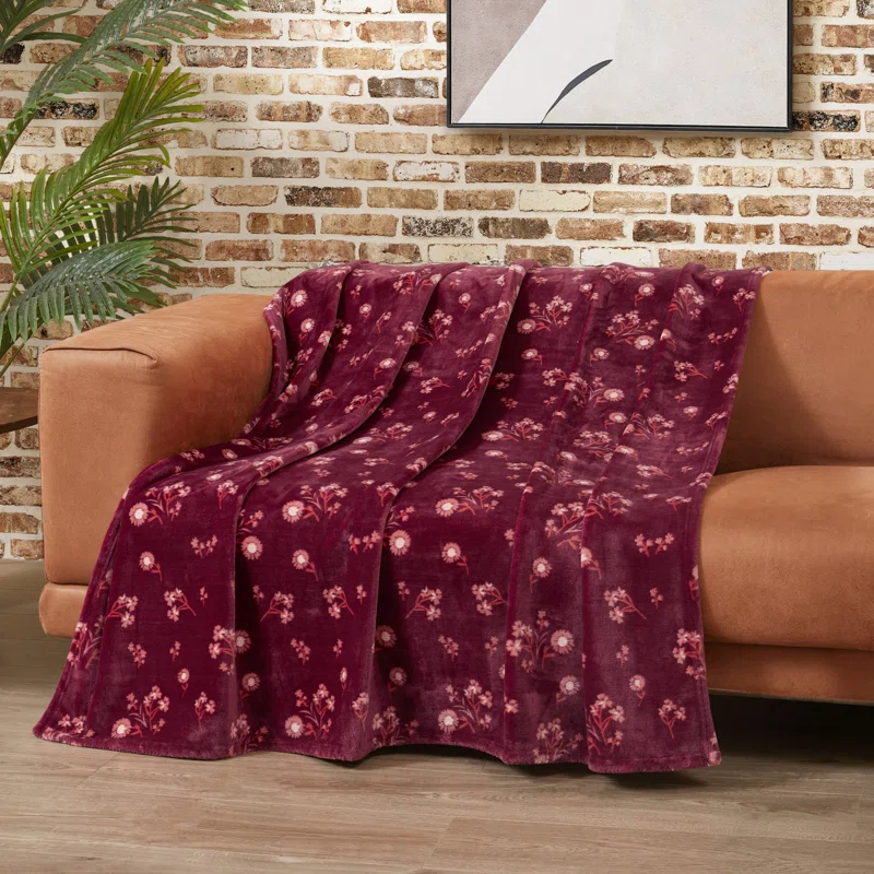 Lucky Brand Lucky Brand Daisy Blankets
