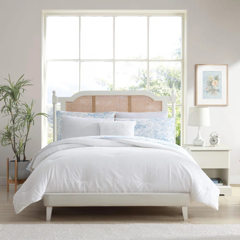 Laura Ashley Laura Ashley Margaret White Easy Care Reversible Dorm Bonus Bed Set
