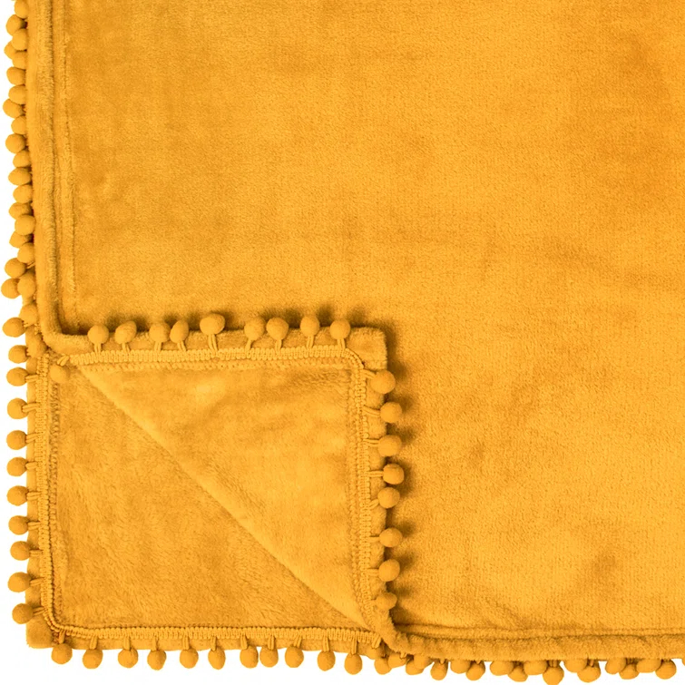 Pavilia Hand Woven Throw Blanket
