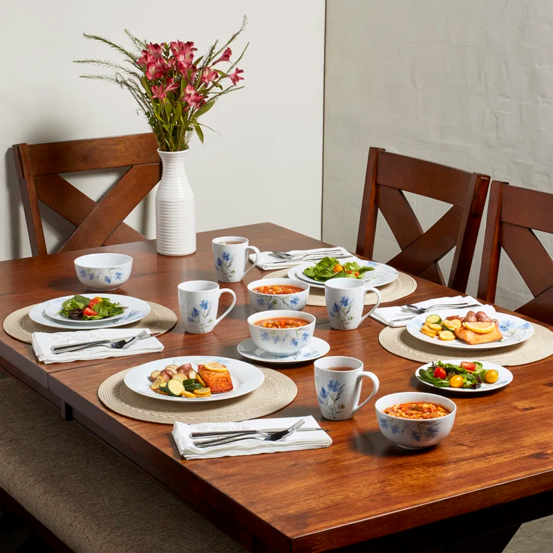 Tabletops Gallery Tabletops Gallery 16 piece Dinnerware Set Wildflower