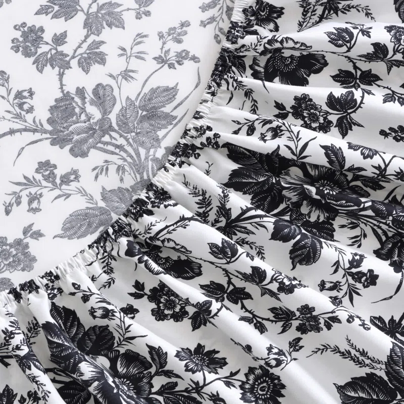 Betsey Johnson Betsey Johnson Printed Novelty Sheet Sets