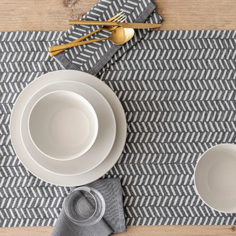 over&back Hand-Blocked Table Runner
