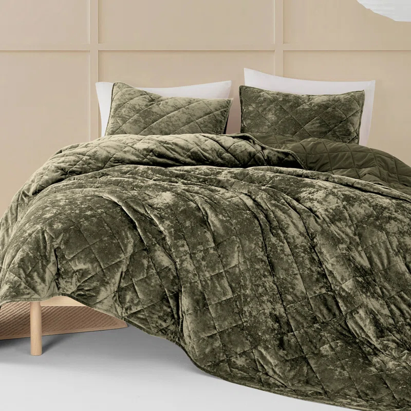 Wonderful Textile Wonderful Velvet & Flannel Quilt Set, Diamond Quilting Lightweight Comforter with Pillow Shams, Holiday Gift