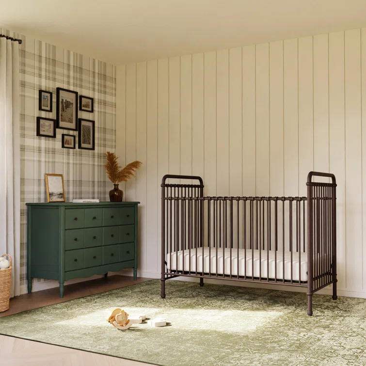 Abigail Greenguard Gold Certified 3 -in-1 Convertible Crib