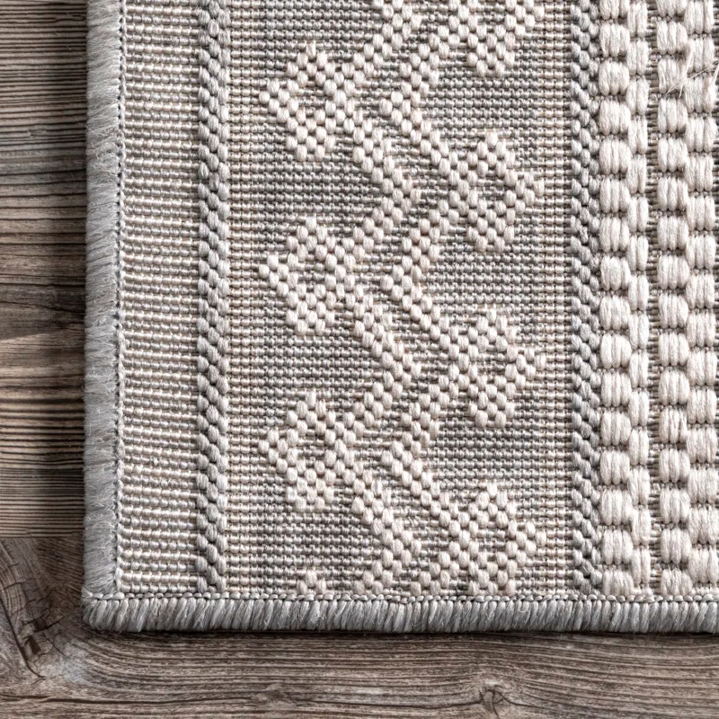 Foundry Select Altus Gray Indoor/Outdoor Area Rug