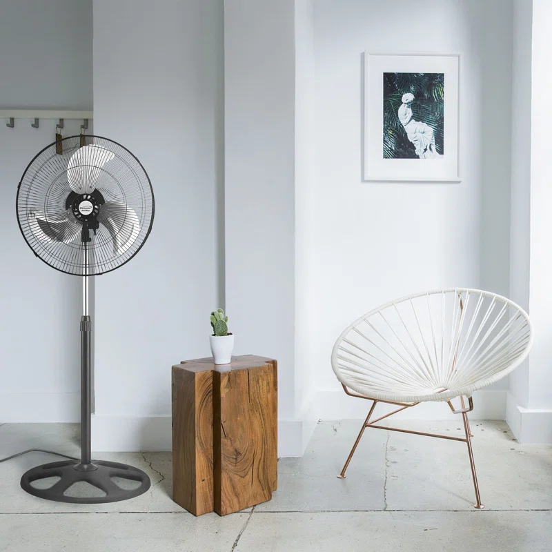 Brentwood Kool Zone 18 Inch 3 Speed Industrial Stand Fan