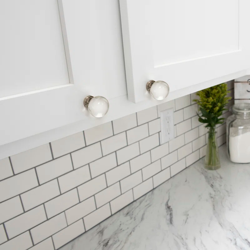 Hickory Hardware 1 3/8" Diameter Round Knob