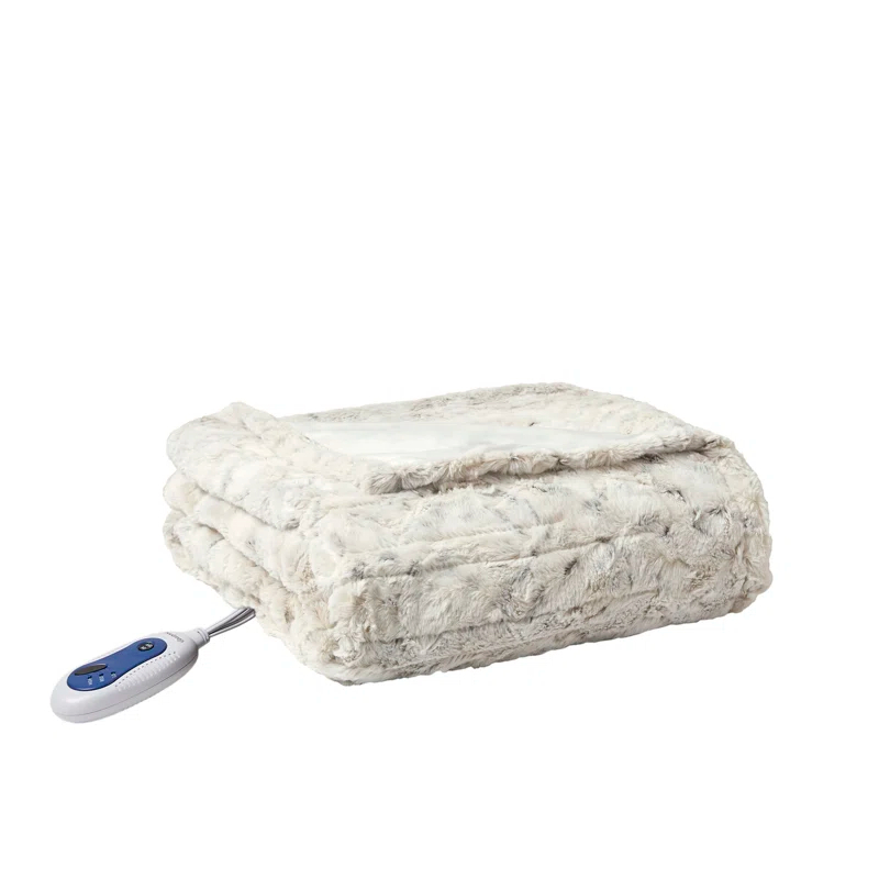 Beautyrest Beautyrest Zuri Oversized Heated Faux Fur Throw
