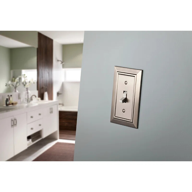 Classic Architecture 1-Gang Toggle Light Switch Wall Plate