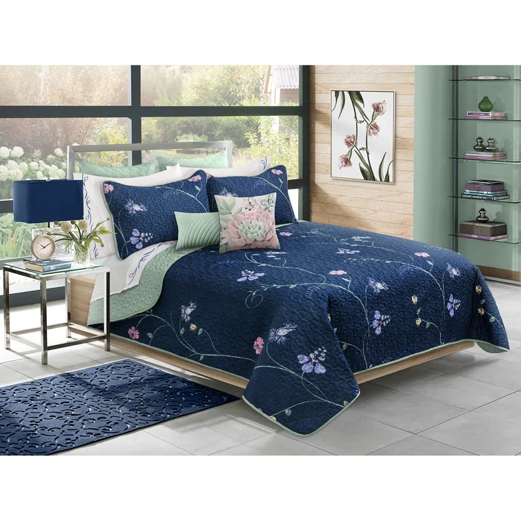 Safdie & Co. Inc. Floral Quilt Set