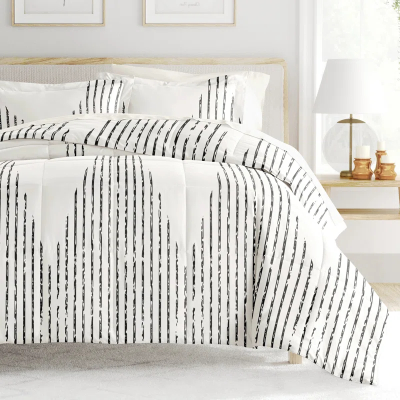 7-Piece Bedding Bundle - Pattern Comforter and Sheet Set
