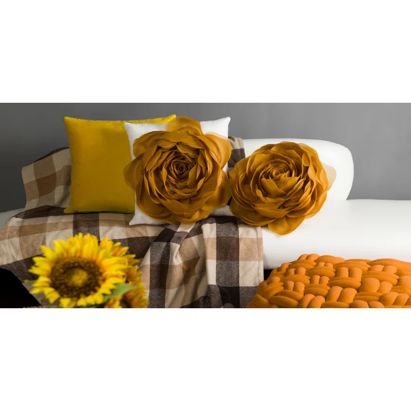 JWH Simulation Rose Flower Throw Pillow Decorative Round Floral Accent Pillow Cover & Insert