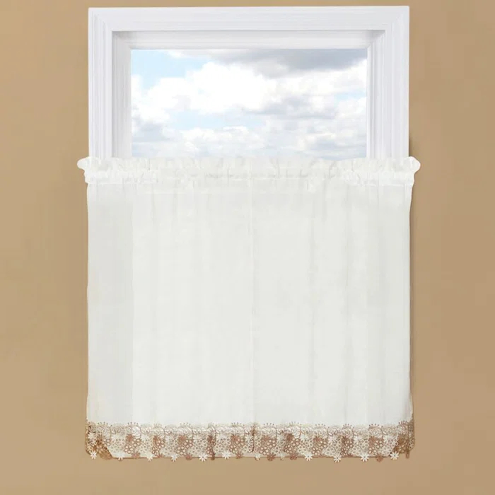Winston Brands Floral Scalloped Cafe Curtain