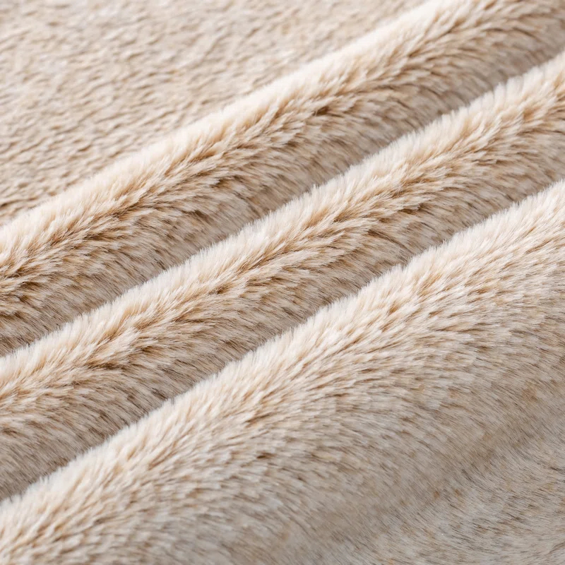 Glitzhome Solid Color Faux Fur Tree Skirt