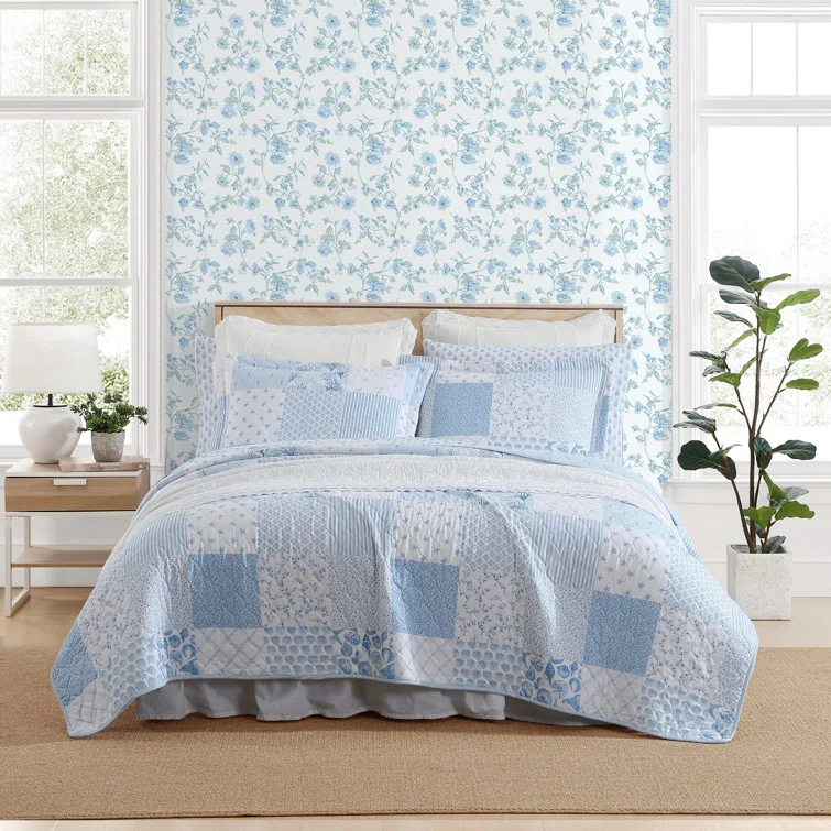 Laura Ashley Morning Glory Laura Ashley Coastal Patchwork Cotton Blue Quilt Set