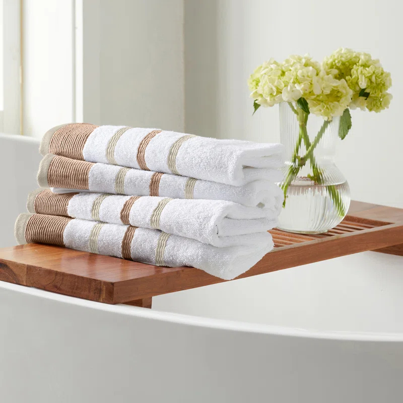 FreshFolds Cotton Blend Decorative 6-Piece Towel Set