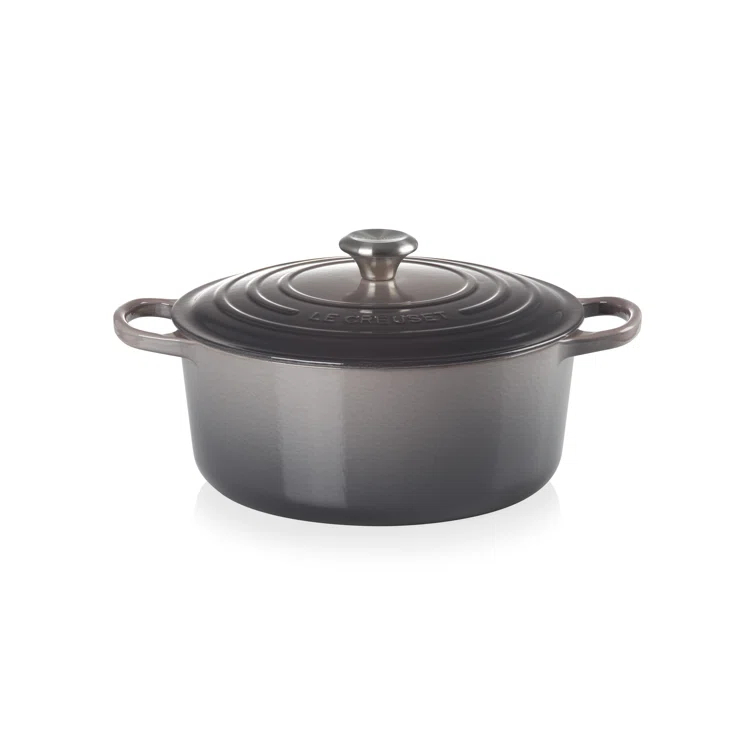 Le Creuset Signature Enameled Cast Iron Round Dutch Oven with Lid