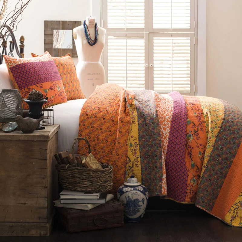 Lush Decor Royal Empire Cotton Reversible 3 Piece Quilt Set