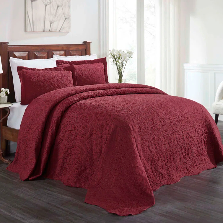 Superior Aspen Floral Scalloped Edge Cotton Blend Coverlet / Bedspread Set