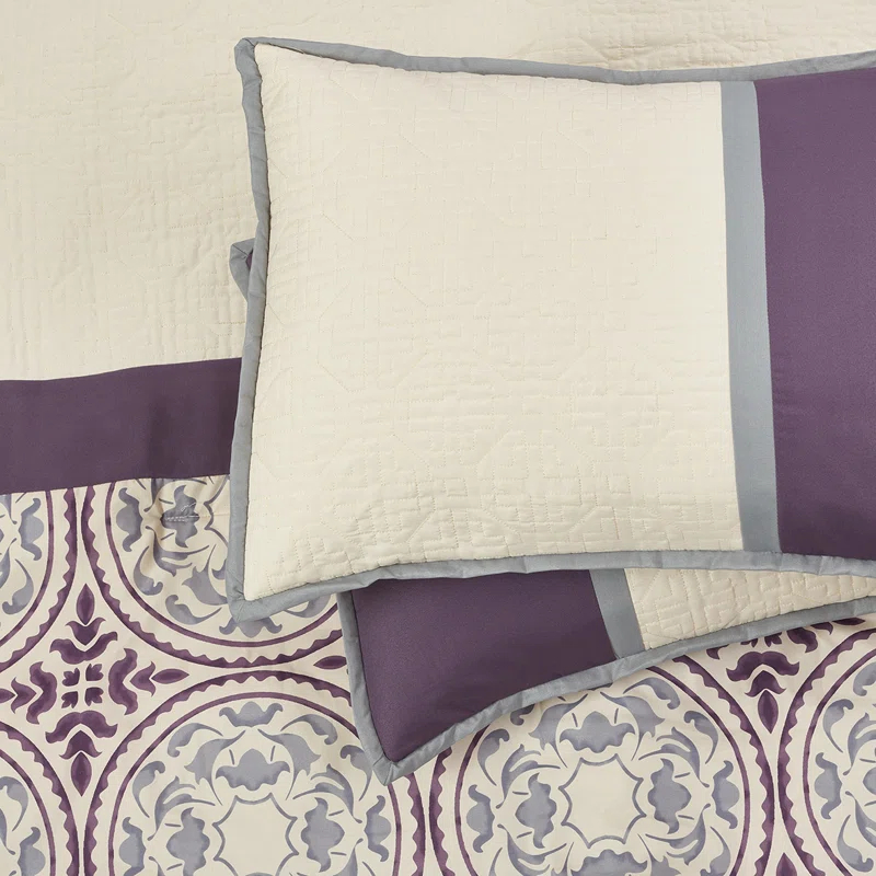 Nanshing America, Inc Camila Comforter Set