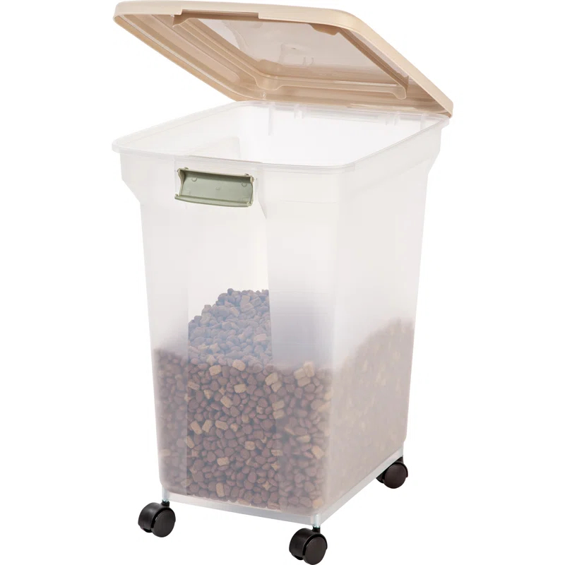 IRIS USA, Inc. Food Storage Container