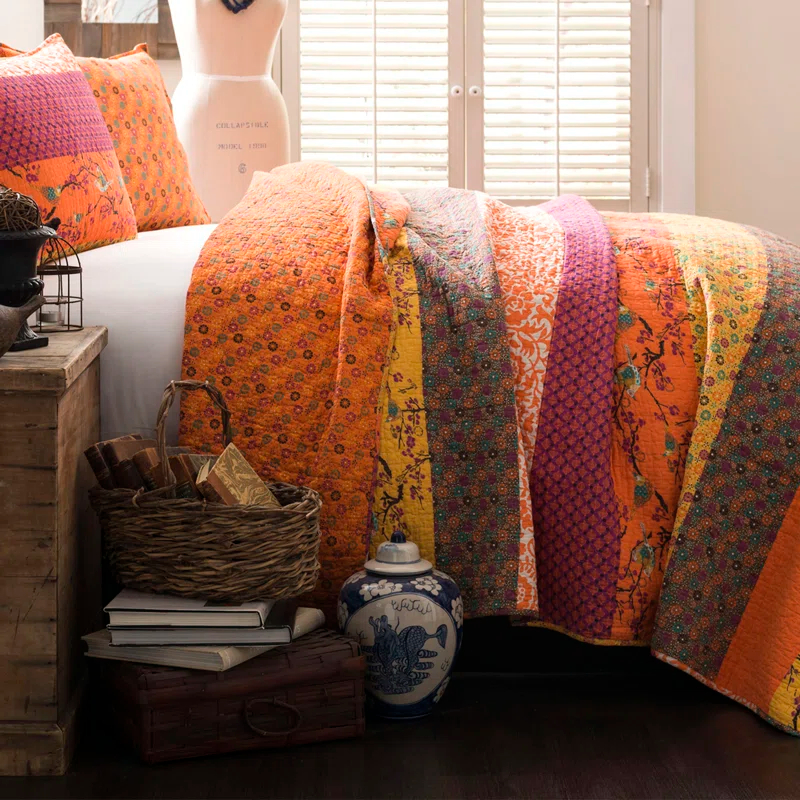 Lush Decor Royal Empire Cotton Reversible 3 Piece Quilt Set