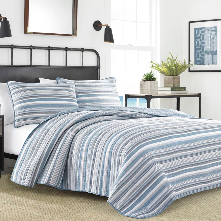 Nautica Nautica Jettison Cotton Reversible Blue Quilt Set