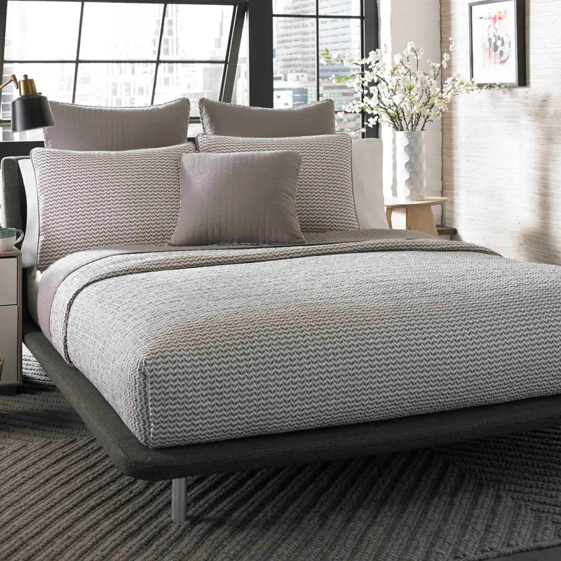 Leaves Standard Cotton Reversible Quilt Set