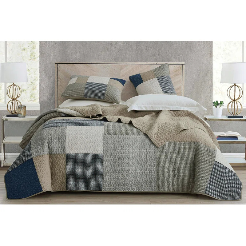 Addy Cotton Patchwork Quilt Set