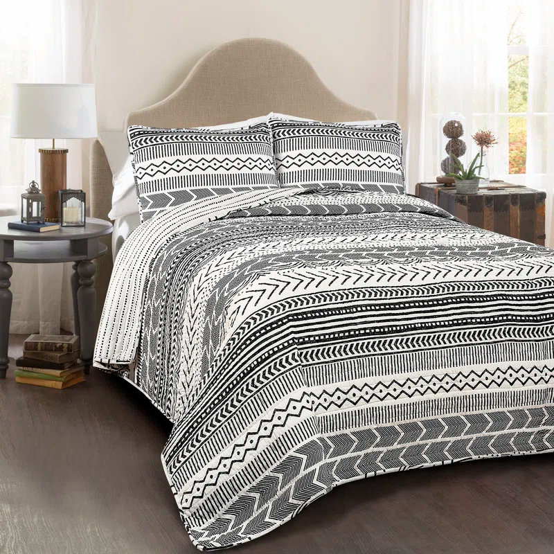 Lush Decor Hygge Geo Reversible Contemporary 3-Piece Quilt Set