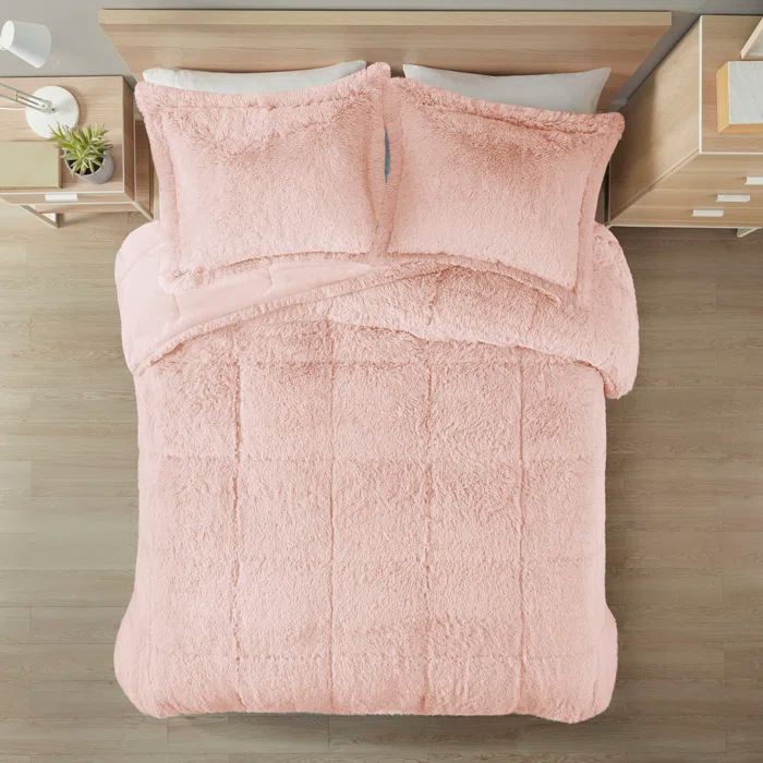 Intelligent Design Malea Shaggy Faux Fur Comforter Mini Set